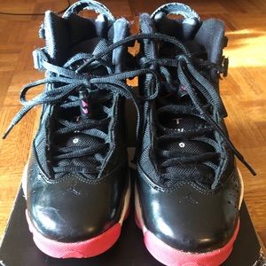 Girls 6 Ring Jordans (GS) US Size 5.5